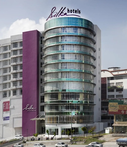 Daytime facade of Silka Cheras Hotel