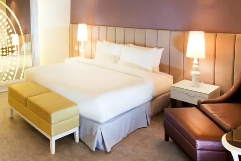 King bed and  furnishings at Silka Cheras Superior Room